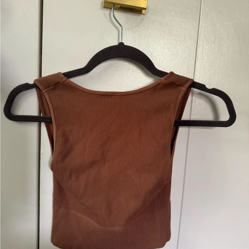 Brown Ribbed Top - Picture 4 of 4